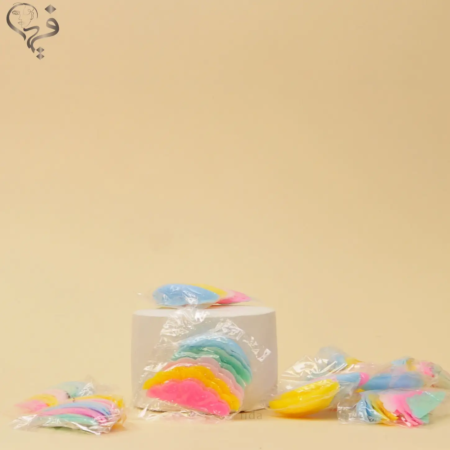 بیگودی مژه رنگی